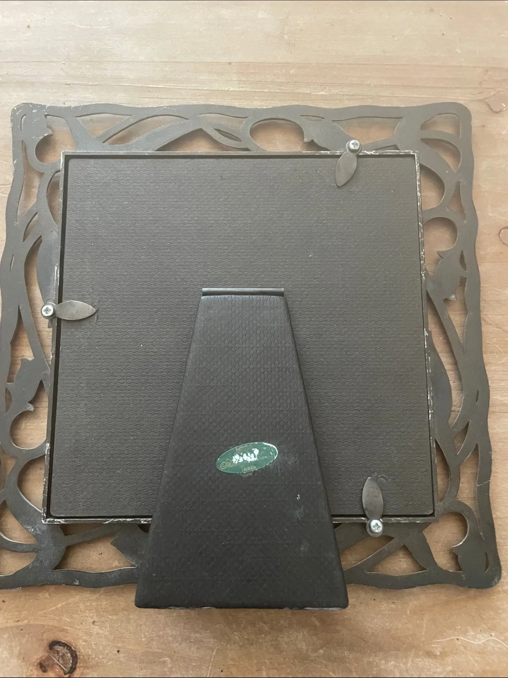 Ashleigh Manor  Taiwan Vintage Pewter Floral Metal Picture Frame 5x5 picture